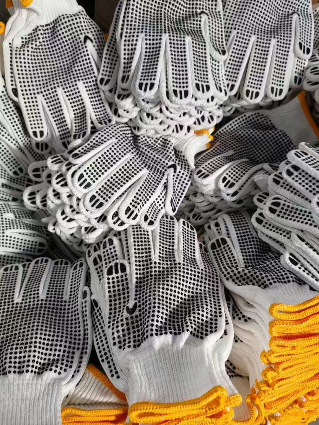 Gloves — view 12